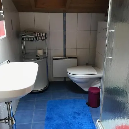 Becca Miedzo Apartmán